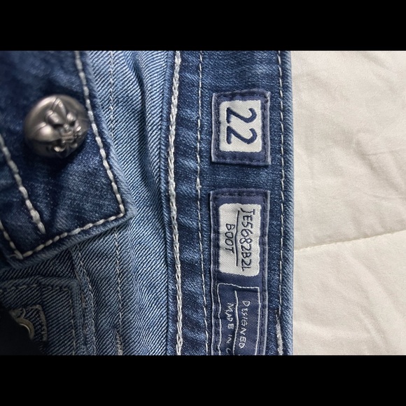 Miss Me Bootcut Girls/Juniors Jeans. - Picture 5 of 7